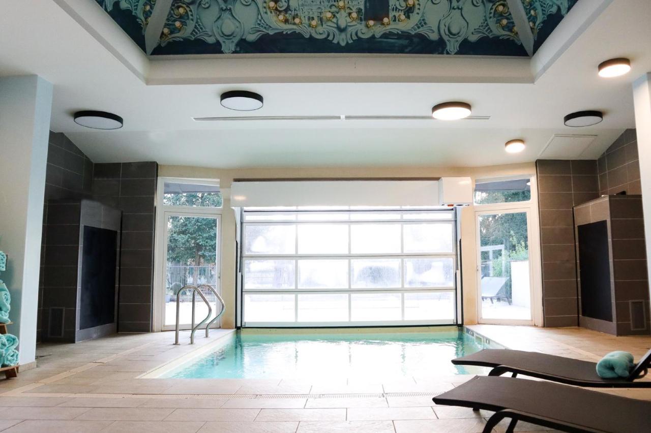 Hotel Mercure Chateau De Fontainebleau Luaran gambar
