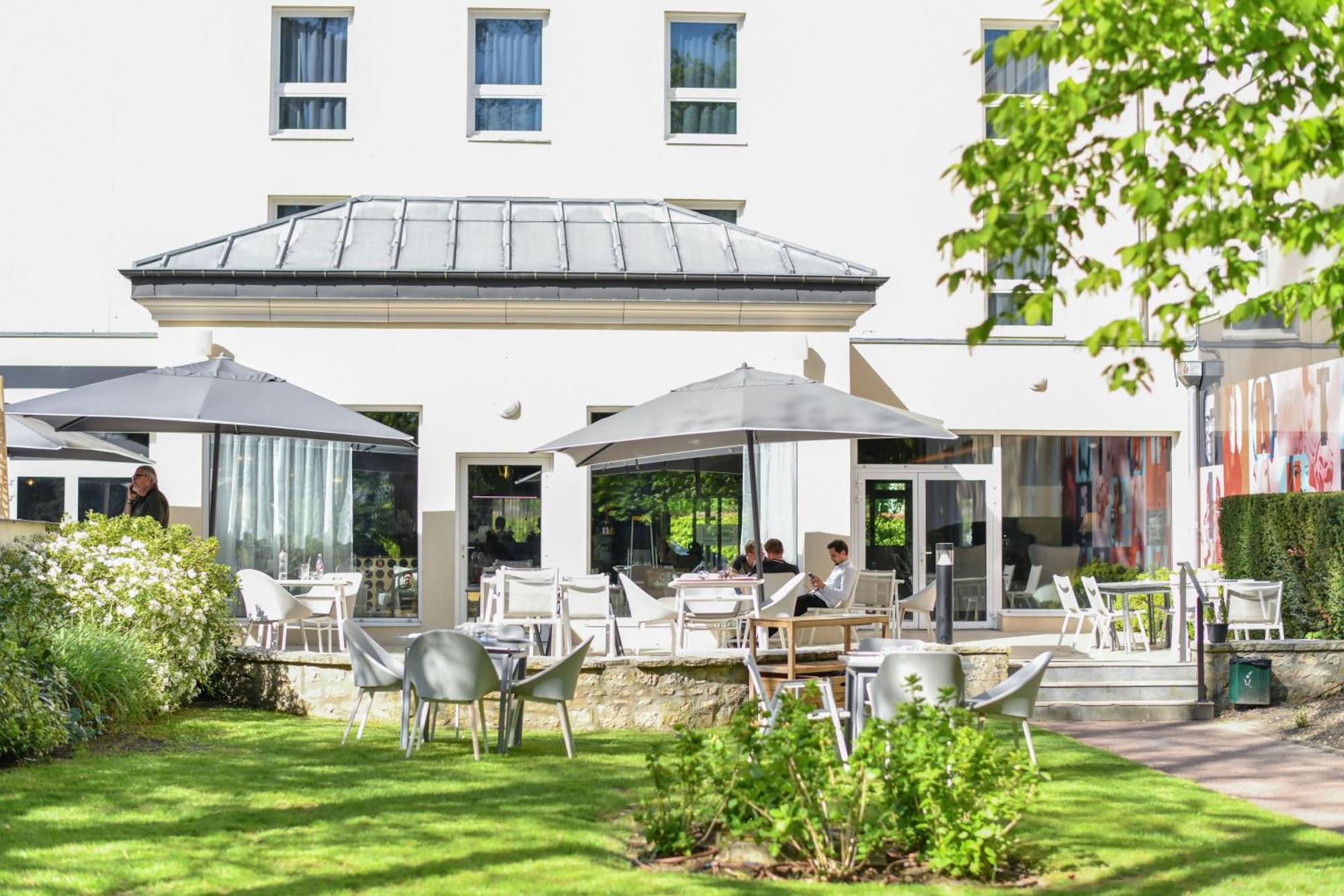 Hotel Mercure Chateau De Fontainebleau Luaran gambar