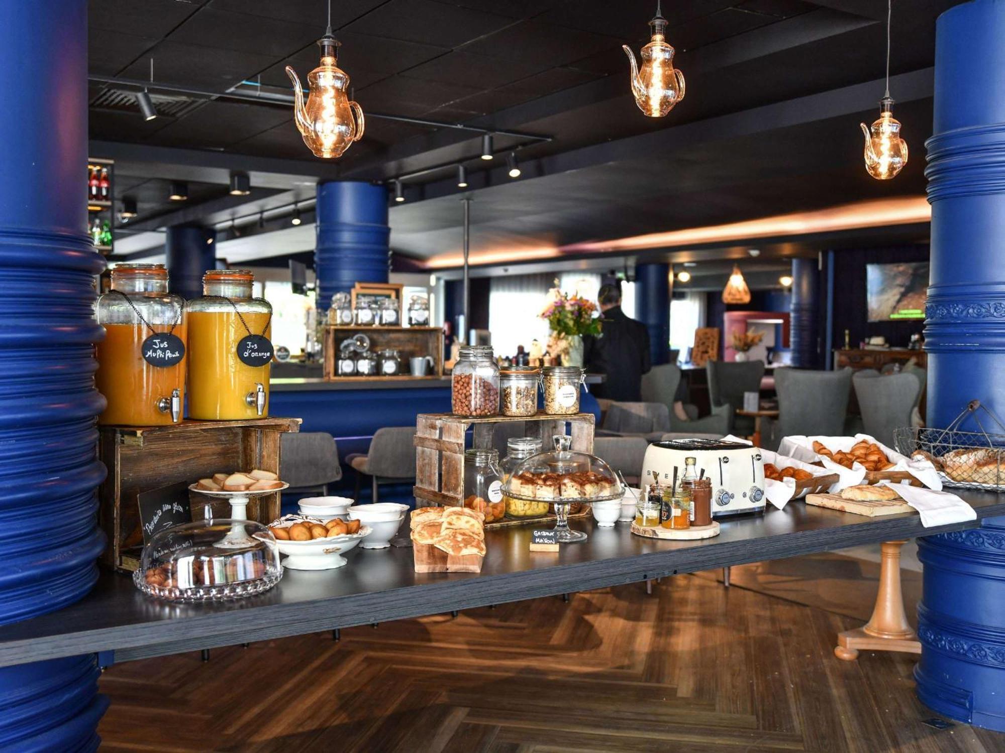 Hotel Mercure Chateau De Fontainebleau Luaran gambar